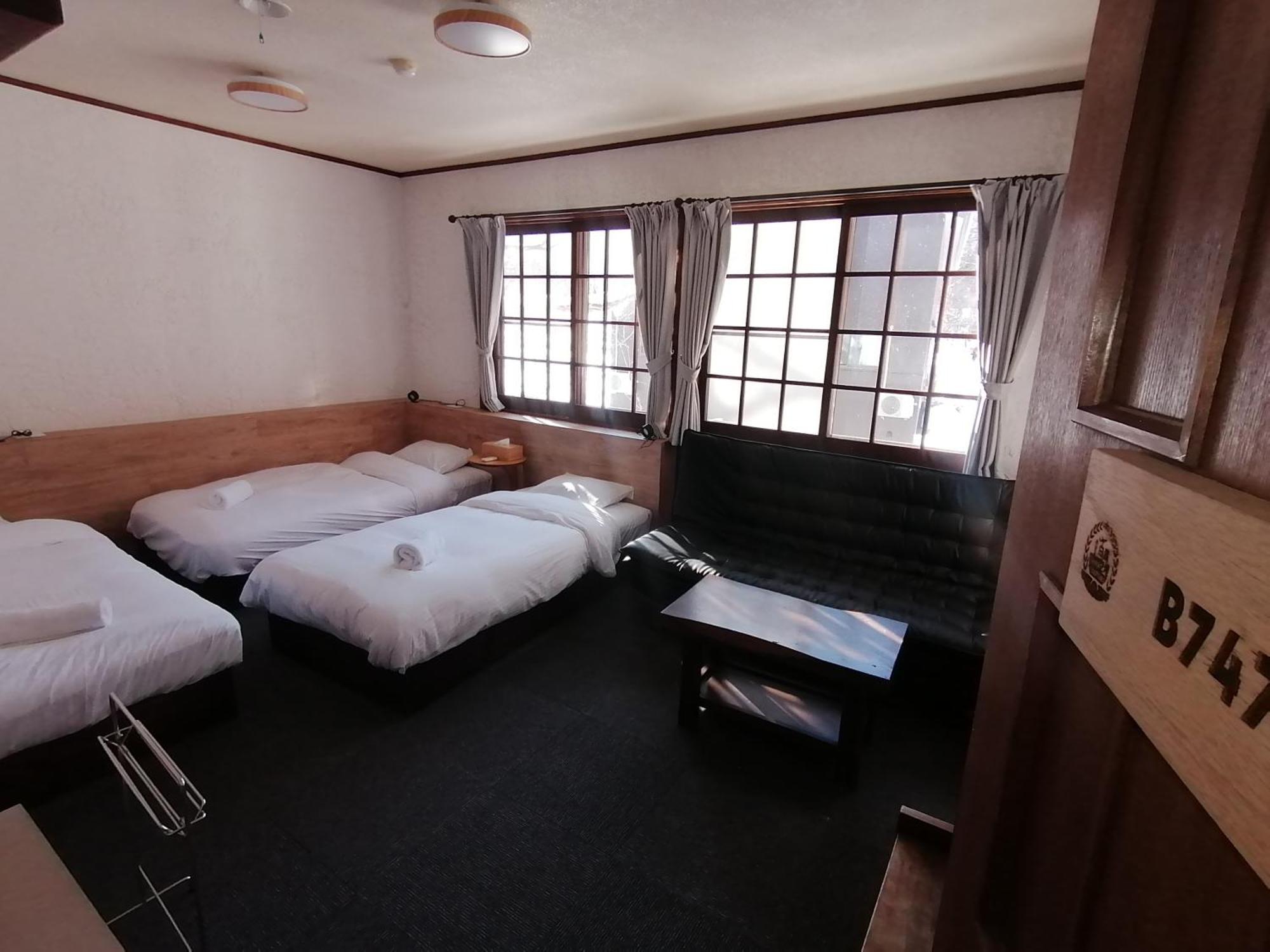 Pilot Lodge Hakuba Exteriör bild