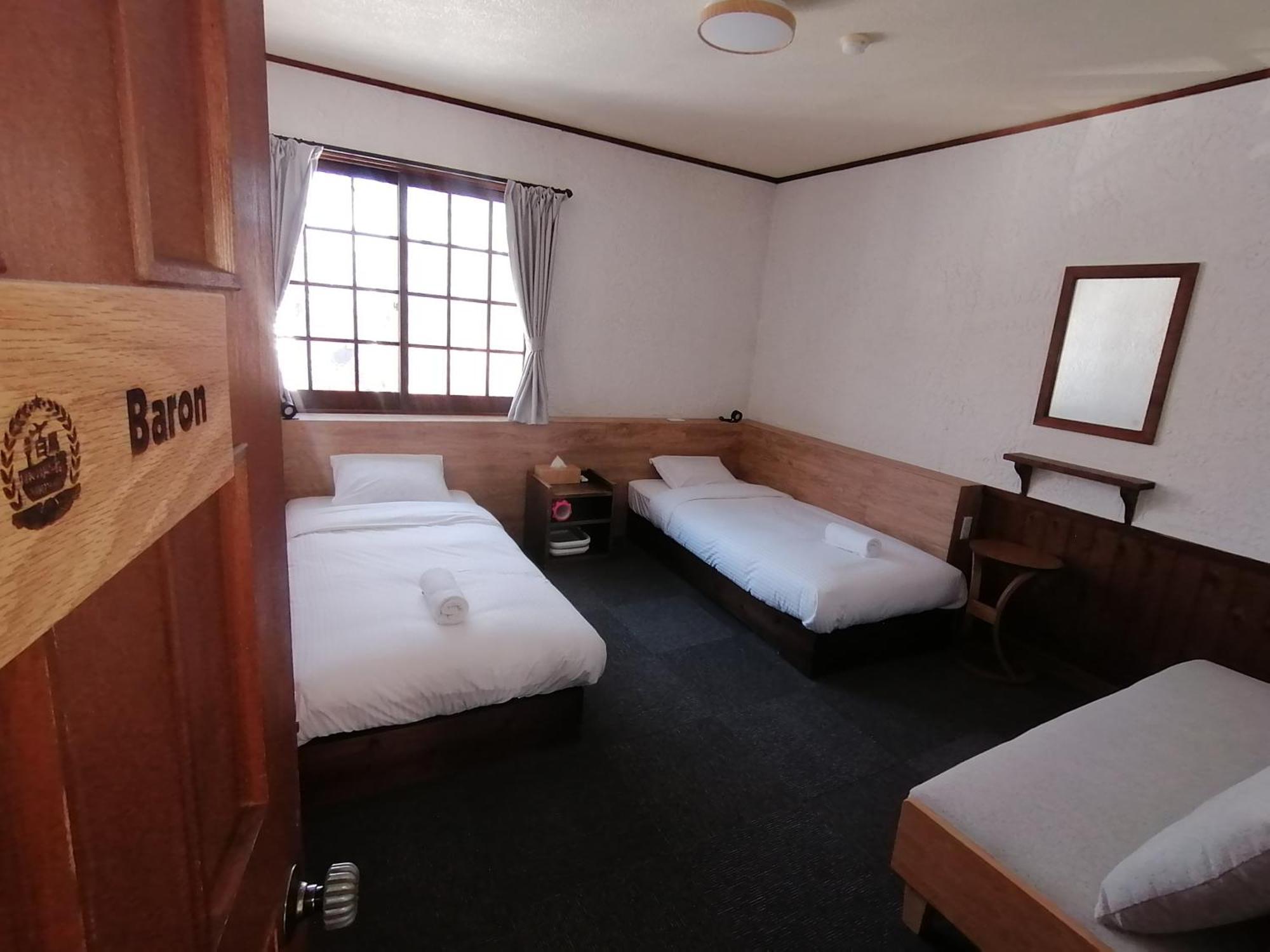 Pilot Lodge Hakuba Exteriör bild